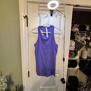 NWT Lululemon Women's Size 10 Align Hip-Length Racerback CHAI Top